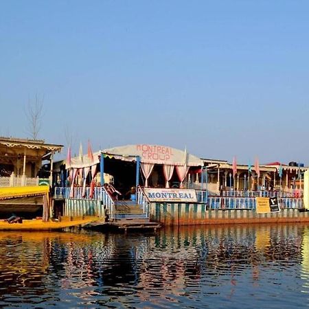 Hotel Montreal Group Of Houseboats Srīnagar Zewnętrze zdjęcie